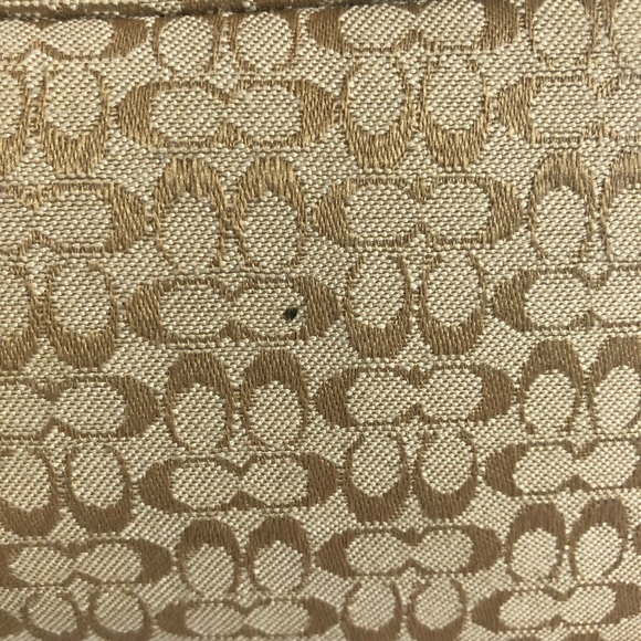 PURSE - Women's Vintage 90's/Y2K Coach Signature Canvas Bag In Beige/Gold/White - Picture 16 of 16